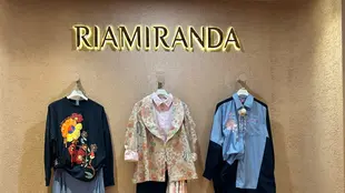 Tren fashion semakin membuka ruang bagi warna berani dan bentuk busana yang tidak biasa untuk menciptakan penampilan yang lebih personal dan ekspresif. (Foto/Dok: Devita Adya)