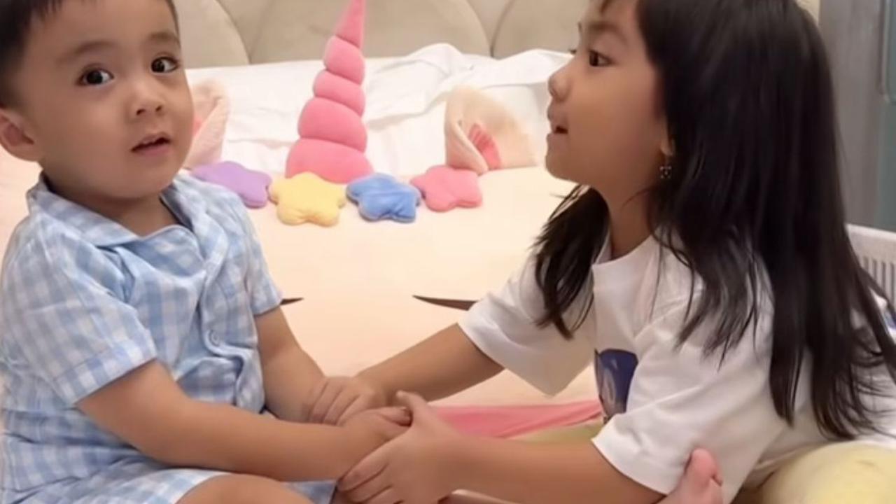 Gemas! Anak Sulung Momo Geisha Ajarkan Adik Berdoa, Endingnya Tak Terduga
