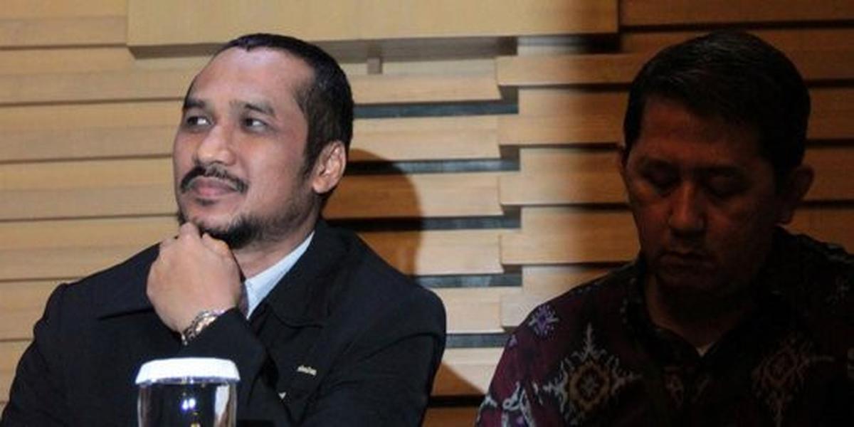 Abraham Samad dan Bambang Widjojanto tersangka