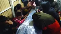 Perjalanan Siti Fatimah Korban KMP Mutiara Sentosa Berakhir di Makassar