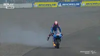 Motor Suzuki GSX RR milik Alex Rins tampak terbakar di tikungan ke-13 (twitter/MotoGP)