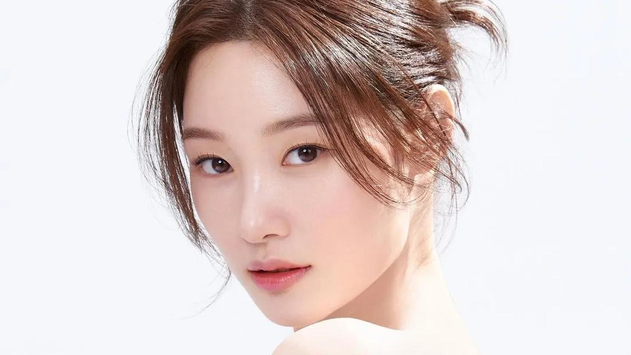 10. Jung Chae Yeon