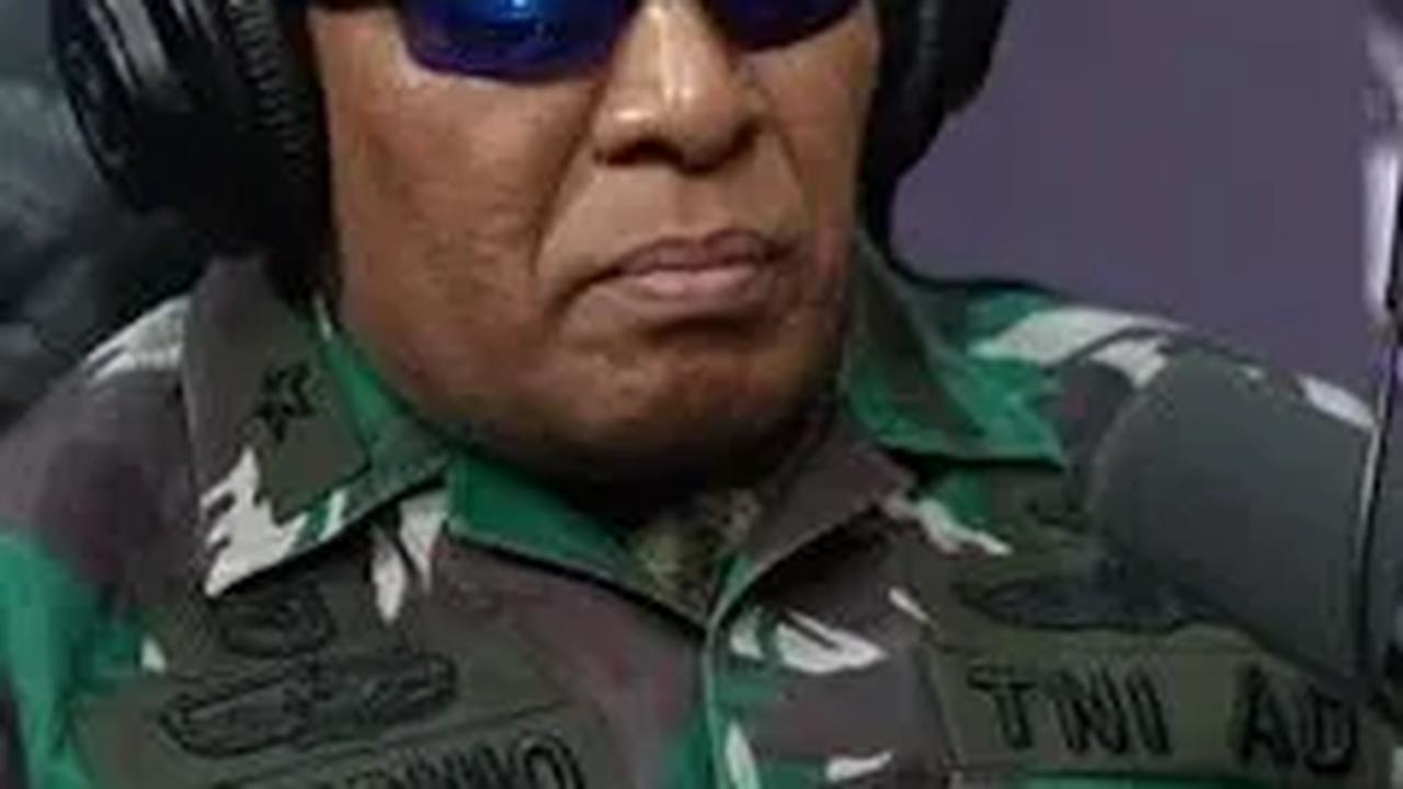 "Ini merupakan atensi bagi kita semua sehingga beliau berharap ke depan itu TNI harus punya salah satu atensi khusus dalam hal menghadapi pemilu," tutupnya. <br>