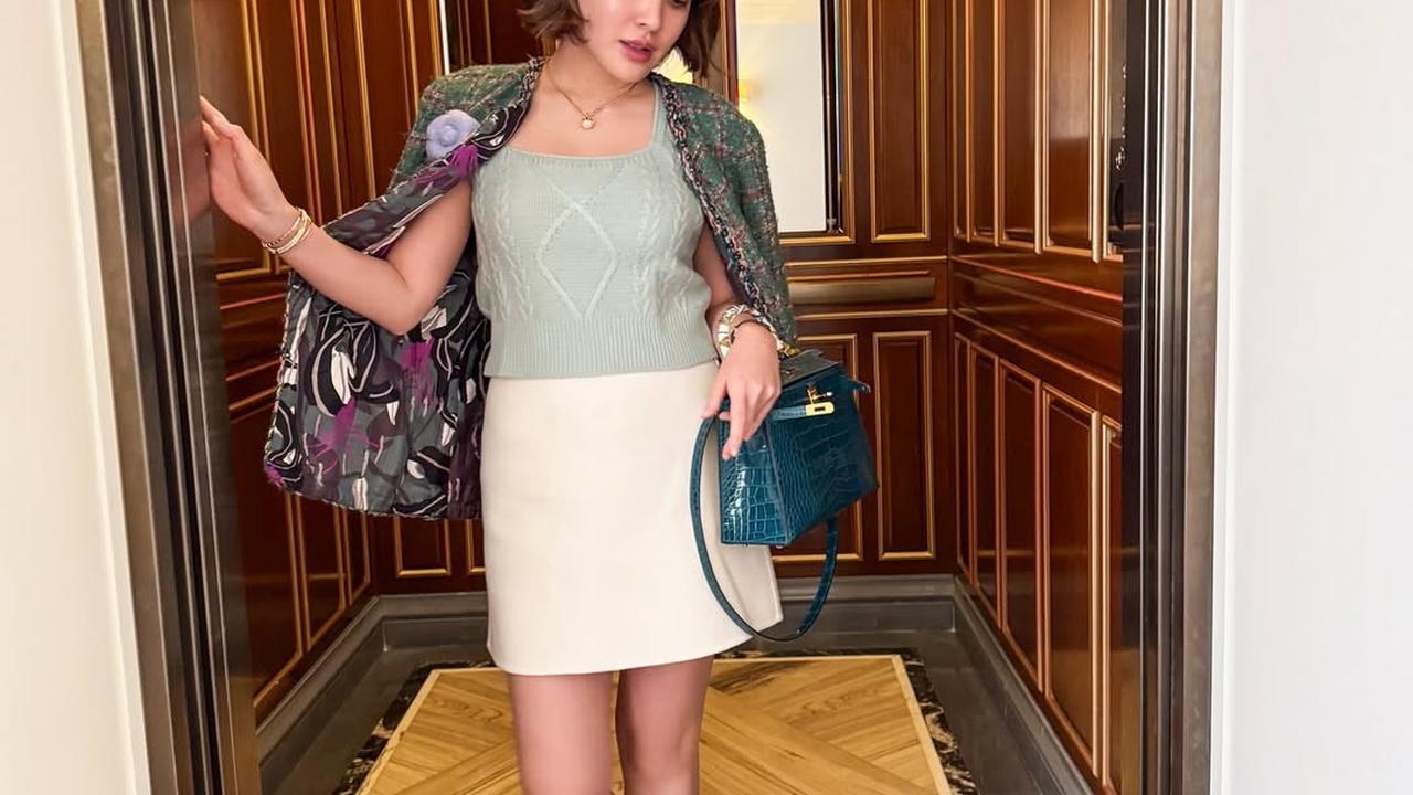 7 Potret Sandy Aulia dengan Aura Single Mom Cantik Berkelas