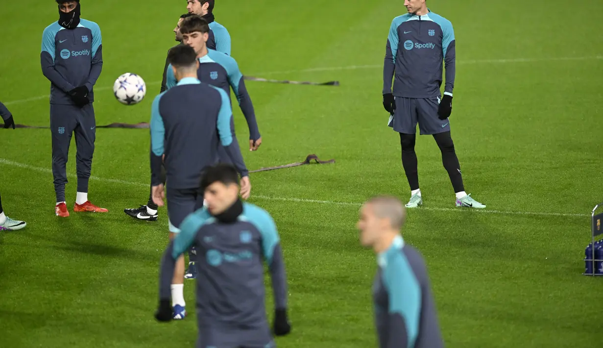 Blaugrana diyakini tidak akan mengalami kesulitan berarti di pertandingan ini karena mereka punya kualitas skuat lebih mumpuni. (Tom Goyvaerts / Belga / AFP)
