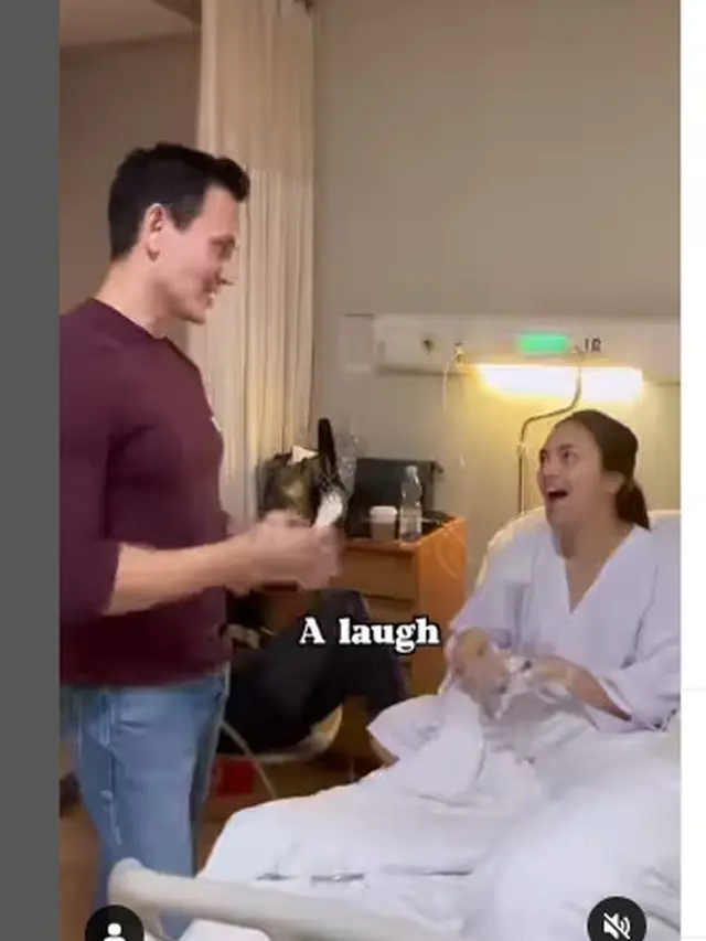 Marcelino Lefrandt dan Violenzia Jeanette bagikan momen romantis (Foto: Instagram @violenziajean)