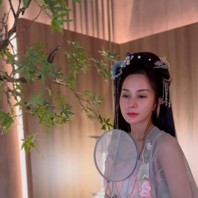 6 Potret Terbaru Kirana Larasati Usai Rhinoplasty, Akui untuk Estetika