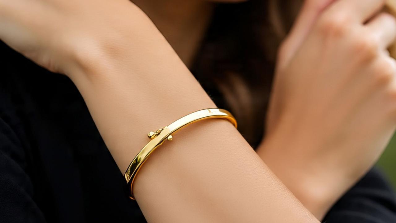 7 Rekomendasi Gelang Emas 24 Karat 1 Mayam dengan Desain Elegan, Untuk Gaya hingga Investasi