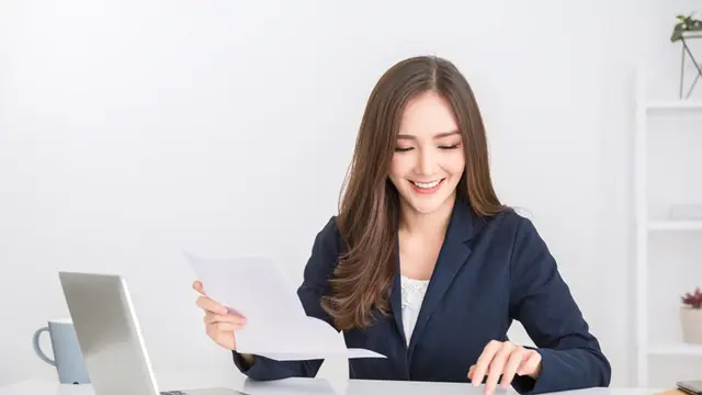 menyiapkan dana darurat