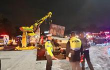 Kecelakaan Maut Sebabkan 2 Gerbang Tol Ciawi Rusak, Begini Kondisi Sopir Truk