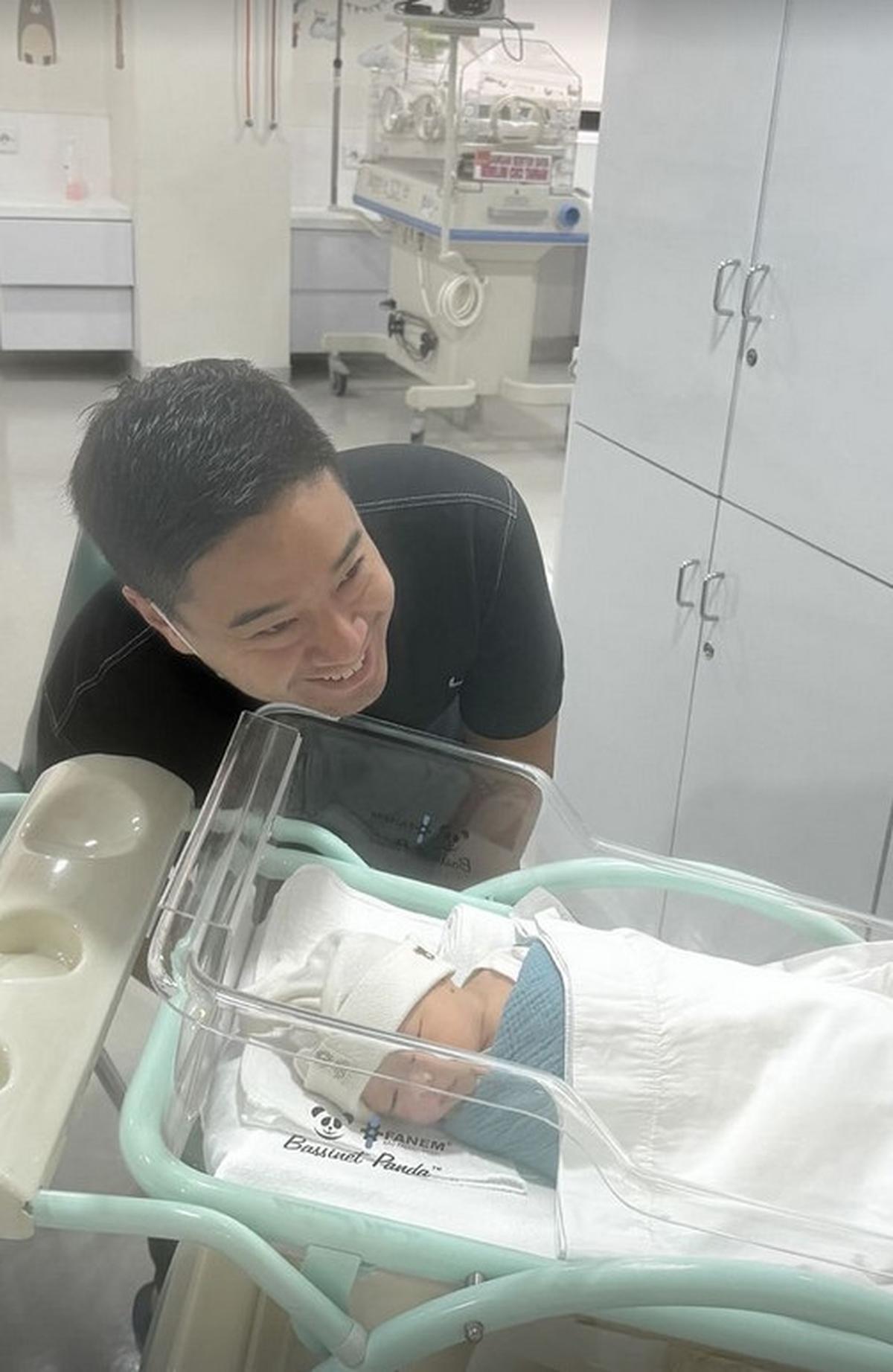 Selamat atas kelahiran anak pertamanya, Pamela dan Armand! <br>