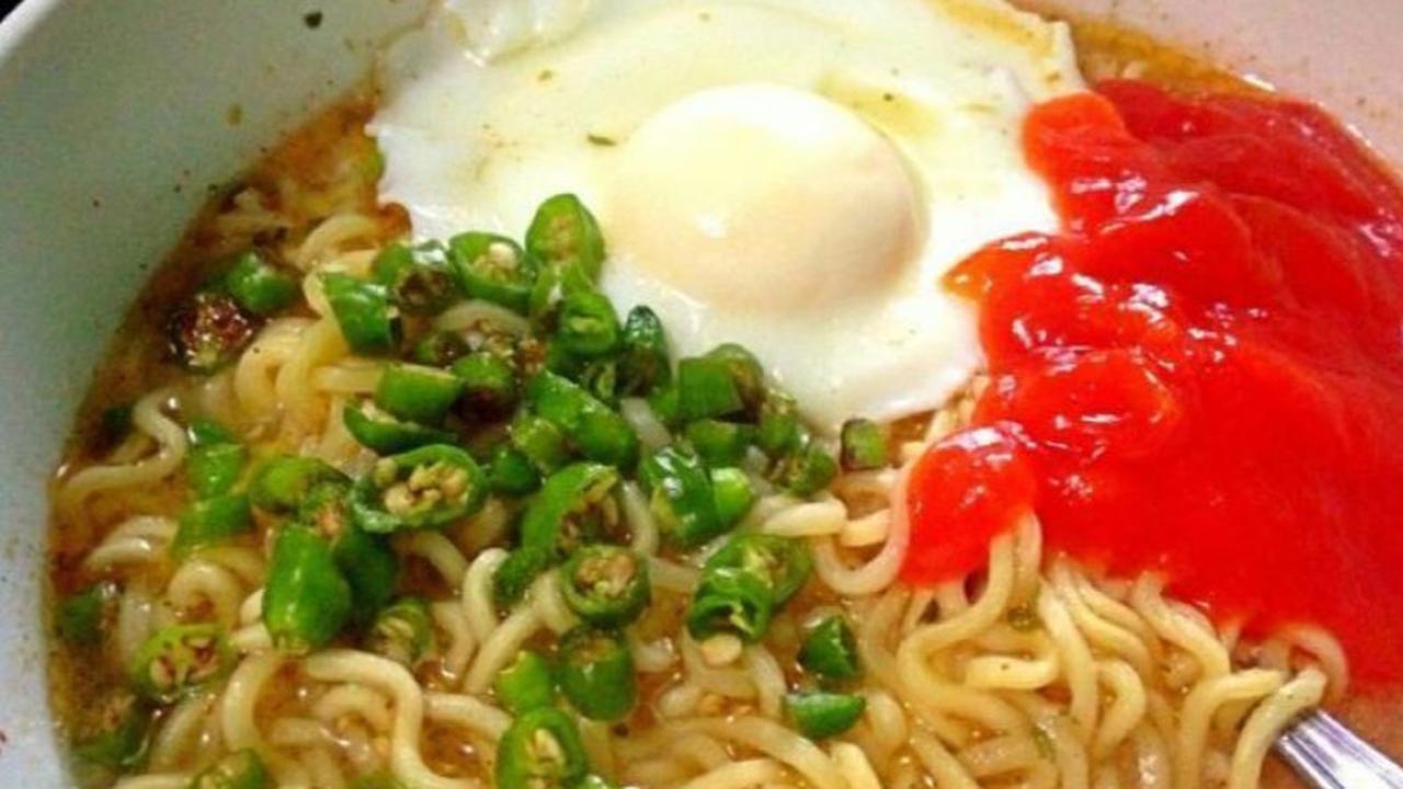 Apakah Mie Instan Menyebabkan Asam Urat? Ketahui Panduan Lengkapnya untuk Kesehatan yang Optimal