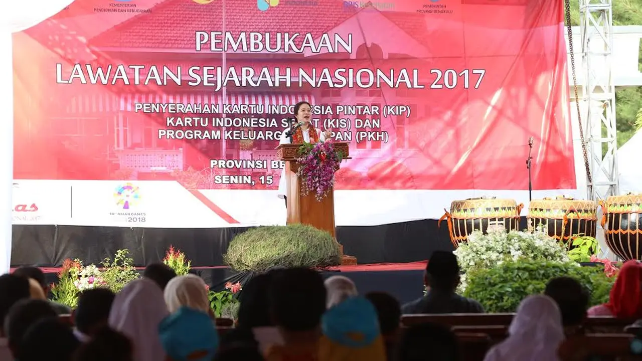 Menko PMK Puan Maharani saat membuka kegiatan Lasenas di Bengkulu (Kemenko PMK)