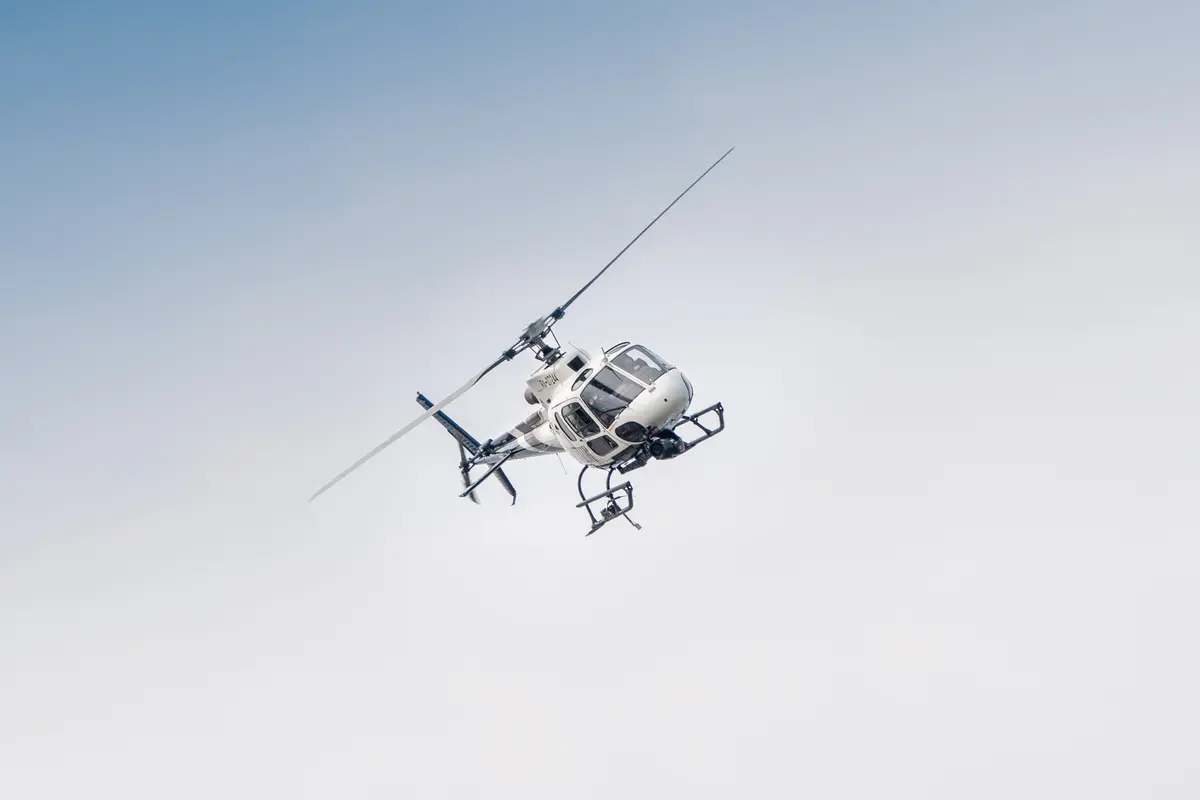 Tren wisata di Bali menggunakan helikopter saat Covid-19/dok. Unsplash Spacedezert