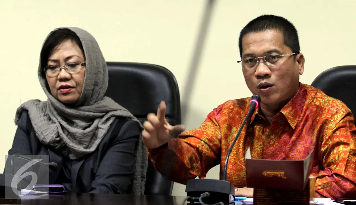 Ketua DPP PAN, Yandri Susanto memberikan paparan saat Diskusi di Jakarta, Jumat (7/8/2015). Diskusi membahas Calon Tunggal Kepala Daerah dan Komitmen Parpol Siapkan Pemimpin Lokal.(Liputan6.com/Helmi Afandi) 