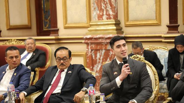 Verrell Bramasta saat bekerja sebagai anggota Dewan.