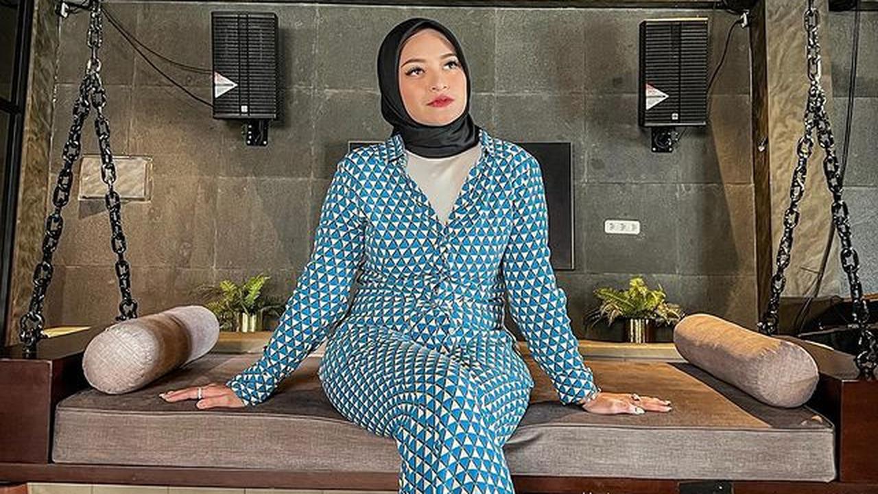 Nathalie Holscher. (Foto: Dok. Instagram @nathalieholscher)