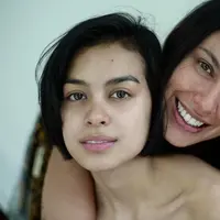 Sophia Latjuba-Eva Celia begitu dekat. (Instagram/ sophia_latjuba88)