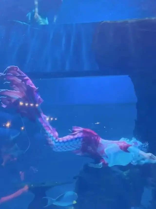 Ria Ricis menyelam (Instagram/riaricis1795)