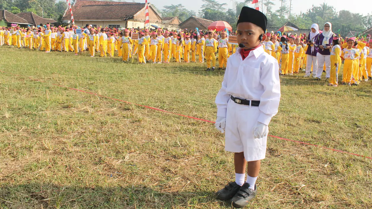 [Bintang] Hari Anak Nasional 2017: Saya Anak Indonesia, Saya Gembira