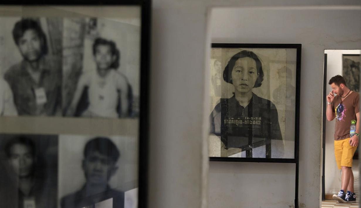 Sejak 1975 hingga 1979, ribuan orang dipenjarakan, disiksa dan dibunuh di penjara Tuol Sleng yang kini menjadi Museum Genosida di Phnom Penh, (5/8/2014). (REUTERS/Damir Sagolj)