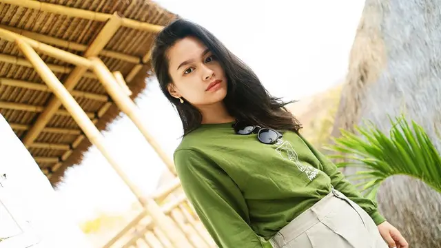 Sama-Sama Dokter, Ini 6 Pesona Twinda Rarasati Kembaran Twindy