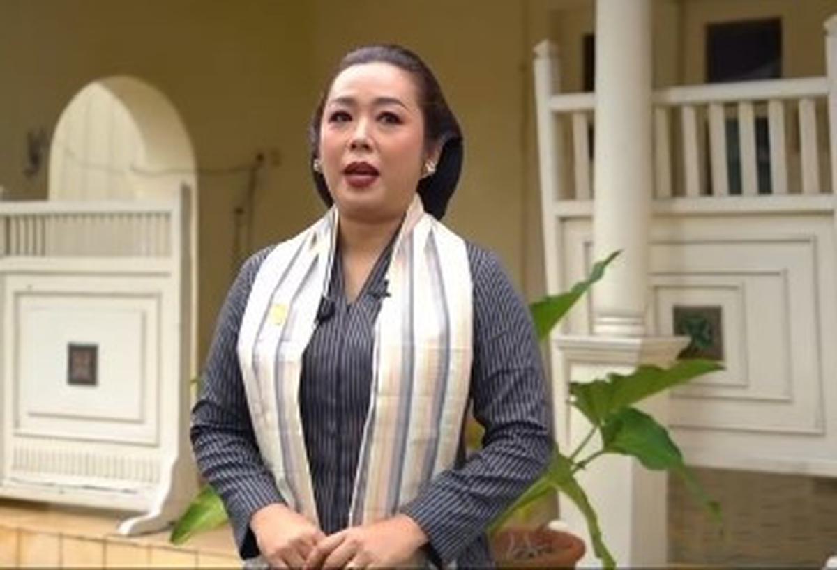 Sempat Ragu, Momen Soimah Dapat Penghargaan Upakarya Budaya - Banjir Selamat