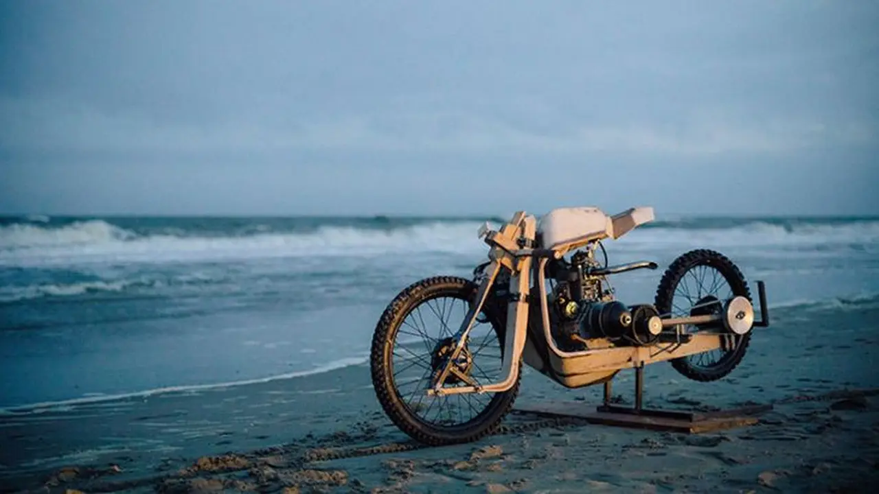 Motor Kayu Berbahan Bakar Ganggang