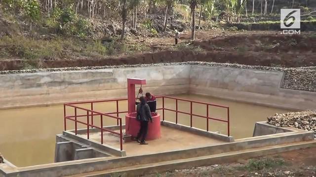 Desa Sambiharjo, Kabupaten Wonogiri alami kekeringan sejak tiga bulan lalu.