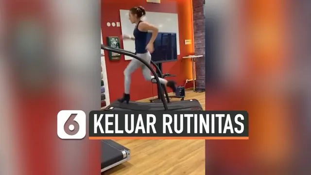 VIDEO: Wanita Ini Olahraga Pakai Sepatu Hak Tinggi
