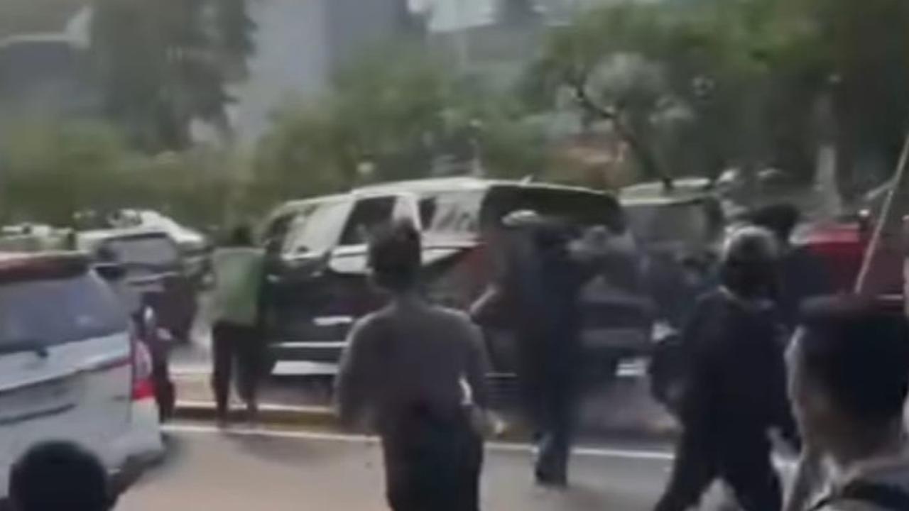 Mobil Hyundai Palisade Milik PNS Dirusak Pendemo, Polisi Buru Pelaku