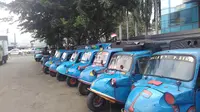 Transportasi bemo di Tamansari, Jakarta Barat. (Liputan6.com/Muslim AR)