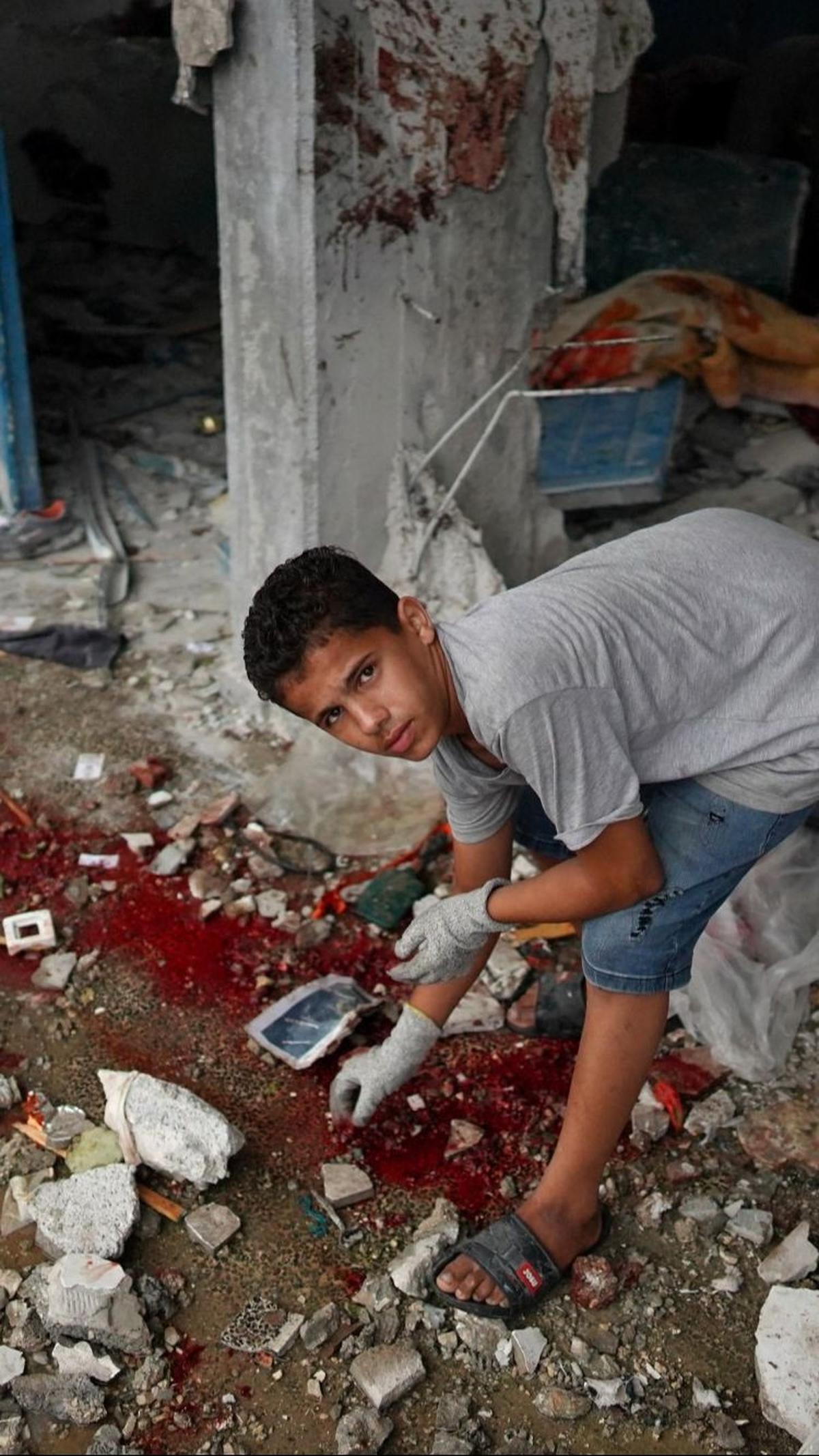 Serangan ini telah mengakibatkan penderitaan yang tak terbayangkan bagi warga Palestina. Foto: AFP / BASHAR TALEB<br>