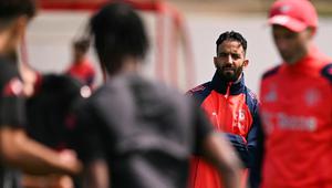 Pelatih Ruben Amorim yang didatangkan untuk menggantikan posisi Erik ten Hag pada November 2024 lalu gagal memperbaiki performa The Red Devils di kancah domestik. (Oli SCARFF/AFP)