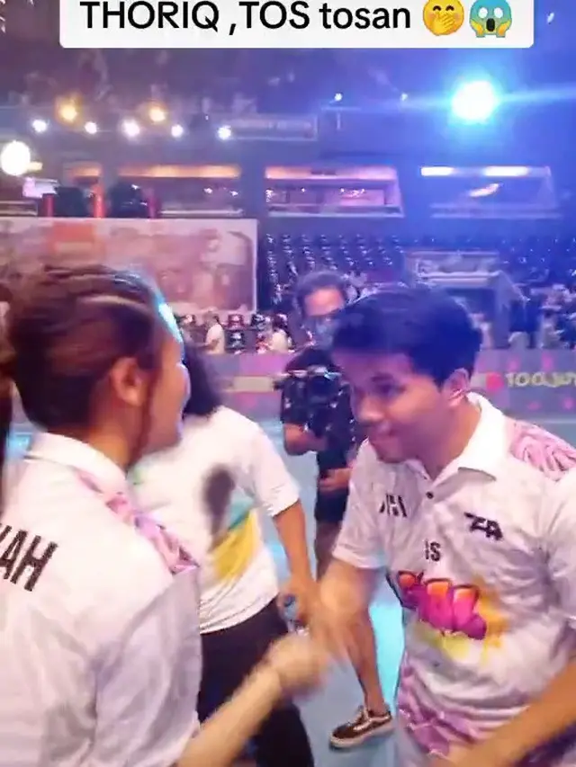 Aaliyah Massaid dan Thariq Futsal