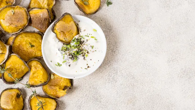 Cara Membuat Ubi Panggang Saus Yogurt