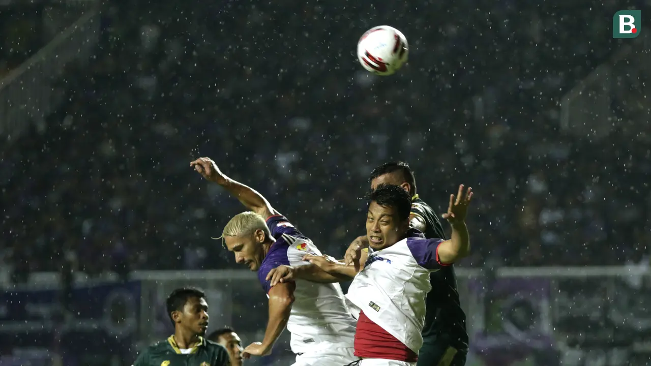Persikabo vs Persita Tangerang