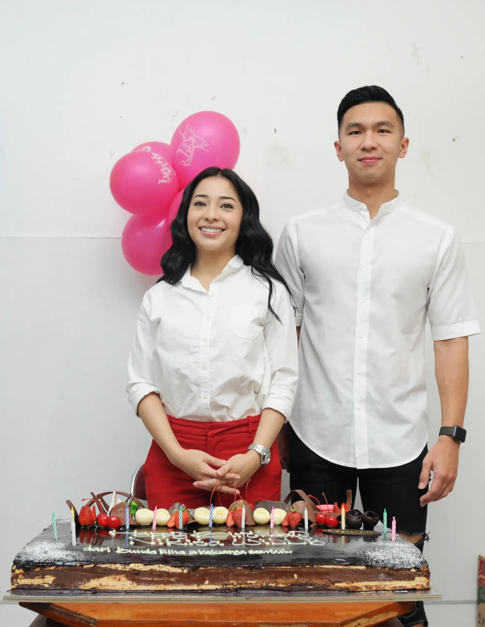 Nikita mengaku telah mengenalkan sang kekasih pada keluarganya. Meski demikian, perempuan yang baru saja merayakan ulang tahun ke-23 itu masih enggan menceritakan kisah asmaranya dengan Indra. (Daniel Kampua/Bintang.com)