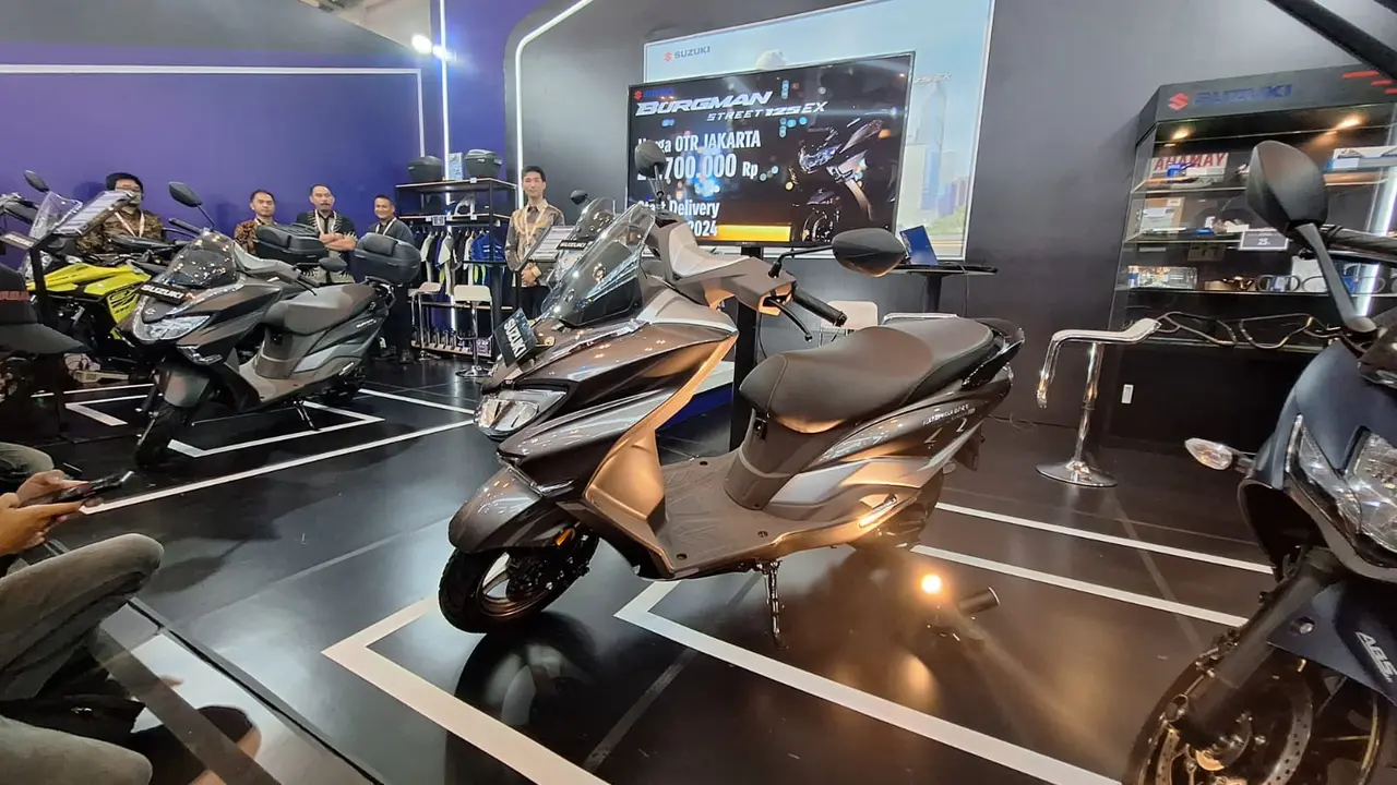 Suzuki Burgman Street 125 EX Mengaspal di IMOS+ 2023 (Arief A/Liputan6.com)