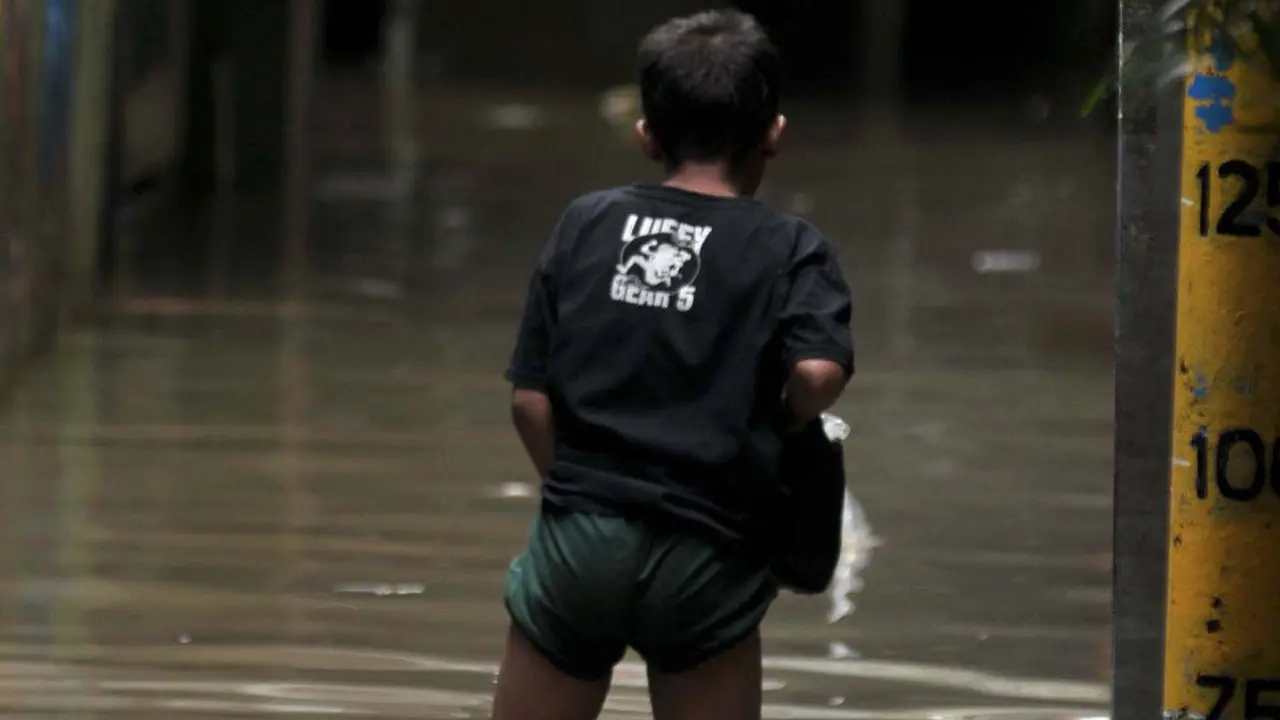 Permukiman Warga di Kebon Pala Jakarta Timur Terendam Luapan Kali Ciliwung