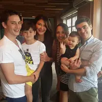 Tamara Bleszynski bersama mantan suaminya Mike Lewis. (Instagram @tamarableszynskiofficial)