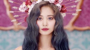 Tzuyu Twice Bertransformasi Jadi Dewi Di Teaser Feel Special News Entertainment Fimela Com