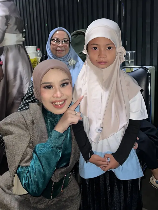 Ega Noviantika & Mila