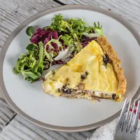 ilustrasi pie telur/Photo by James Harris on Unsplash