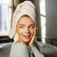 Skin barrier yang sehat membantu kulit mempertahankan kelembapan sekaligus melindungi dari iritasi akibat perubahan lingkungan. [Dok/Pexels.com/Yan Krukau].