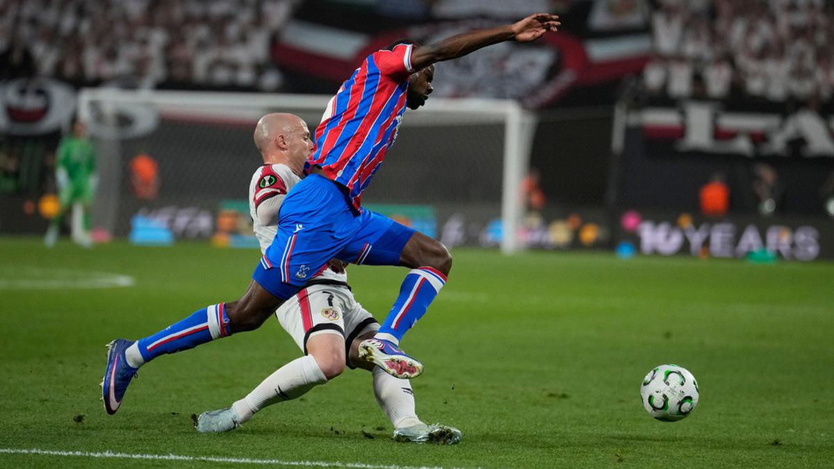 Manchester United Hidupkan Minat Pada Bintang Crystal Palace Ini?