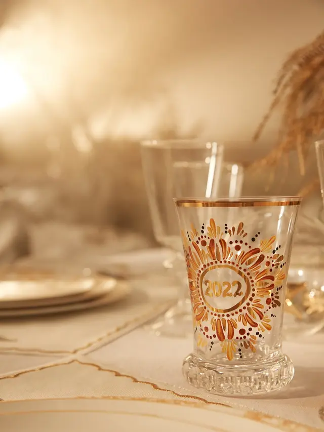 Sambut Natal dengan Ornamen dan Peralatan Makan Mewah dari Dior