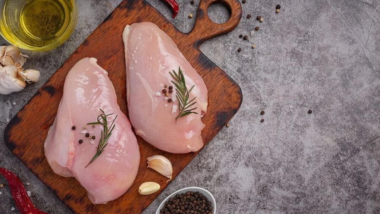 3. Dada Ayam: Tinggi Protein dan Rendah Lemak