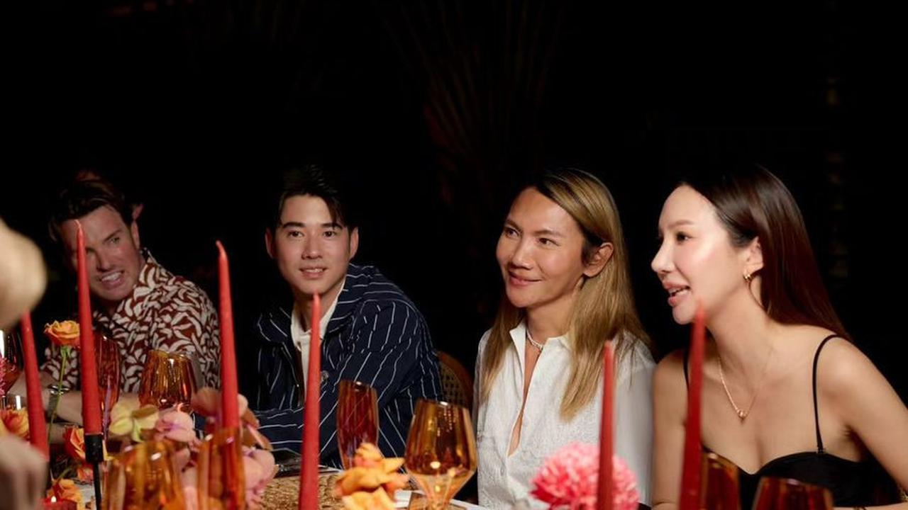 Dalam momen makan malam di Bali, Mario Maurer merasa sangat bersyukur karena dikelilingi oleh orang-orang baik dan hebat yang telah memberinya pengalaman yang tak terlupakan.