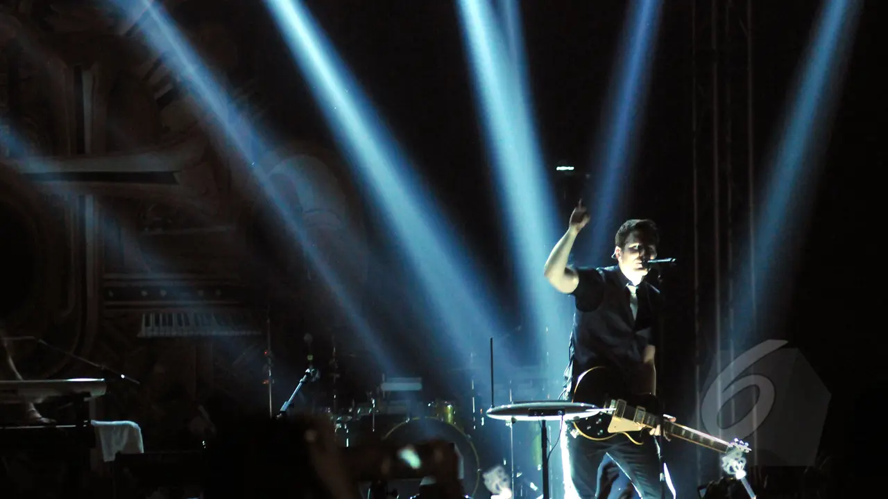 Konser Ketiga Owl City Tetap Disambut Meriah Penonton